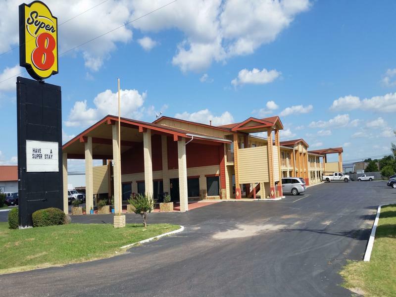 Super 8 By Wyndham Waco/Mall Area Tx מראה חיצוני תמונה